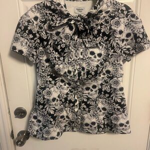 Skull and Floral Print Shirt 1 awesome detail